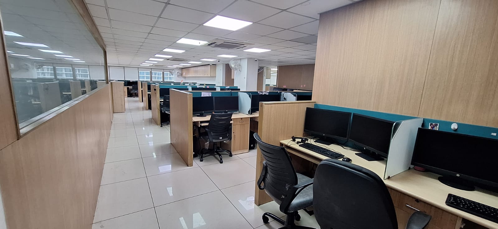 Parshwanath Business Park